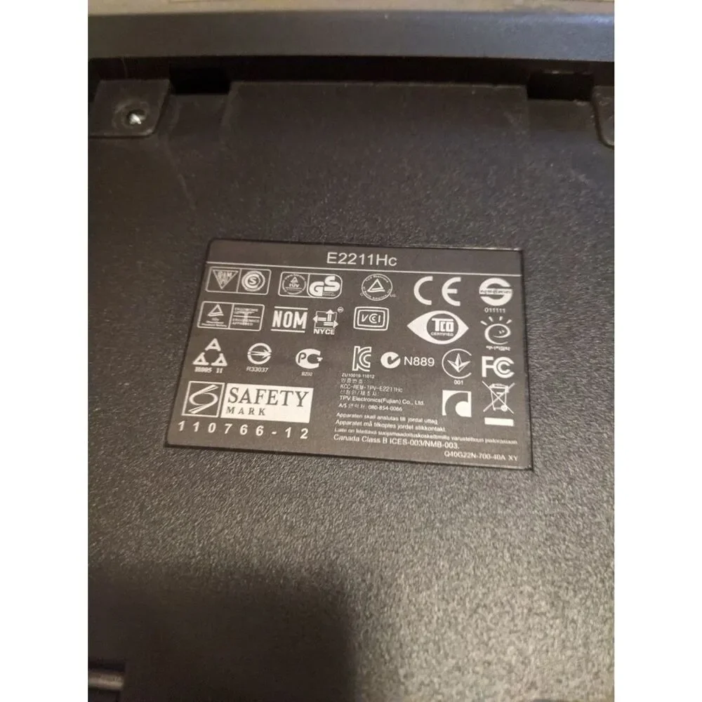 Dell E2211Hc 21.5
